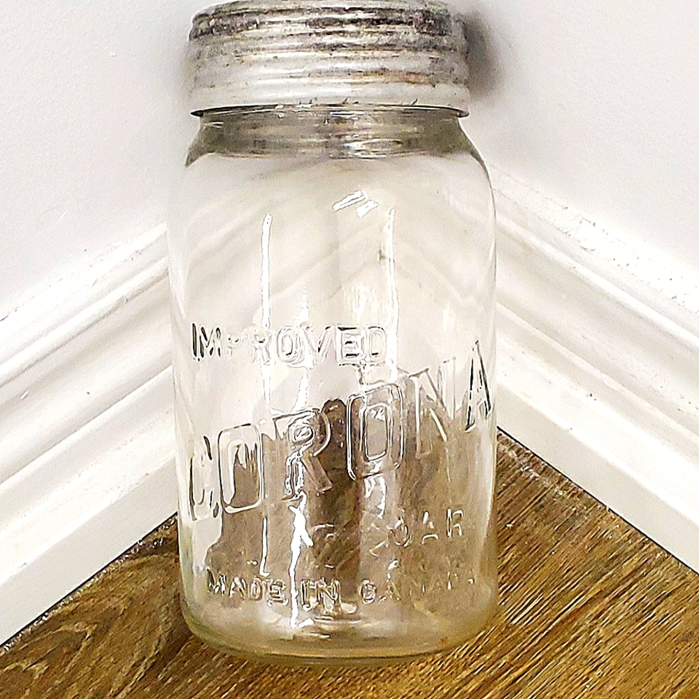 Set of 3 Dominion Glass Vintage Canning Jars